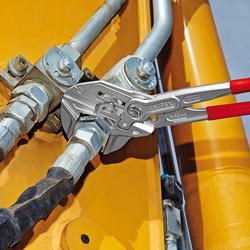 Клещи переставные-гаечный ключ, зев 85 мм, длина 400 мм, хром, обливные ручки Клещи переставные-гаечный ключ, зев 85 мм, длина 400 мм, хром, обливные ручки