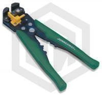 Jonnesway V1501 Щипцы многофункциональные для снятия изоляции и обжима наконечников Jonnesway V1501 Щипцы многофункциональные для снятия изоляции и обжима наконечников