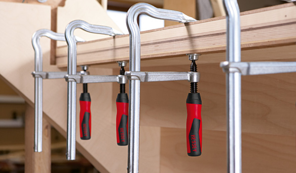 GM50Z-2K OMEGA Струбцина цельнометаллическая 500/120, 5 кН, 2К ручка GM50Z-2K OMEGA Струбцина цельнометаллическая 500/120, 5 кН, 2К ручка