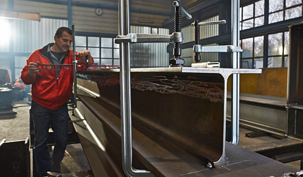 GSL30 classiX Струбцина слесарная 300/120, 7.5 кН, затяжка 25 Нм, Т-ручка GSL30 classiX Струбцина слесарная 300/120, 7.5 кН, затяжка 25 Нм, Т-ручка